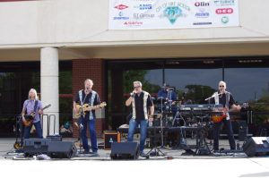 Lake Jackson Summer Concerts @ Lake Jackson Civic Center