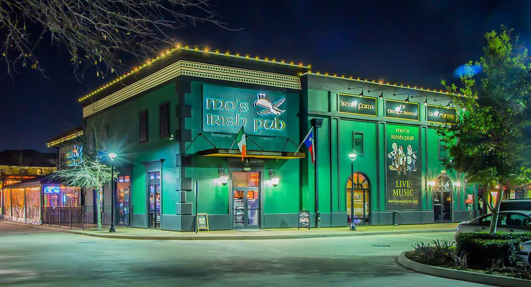 Mo's Irish Pub-Vintage Park